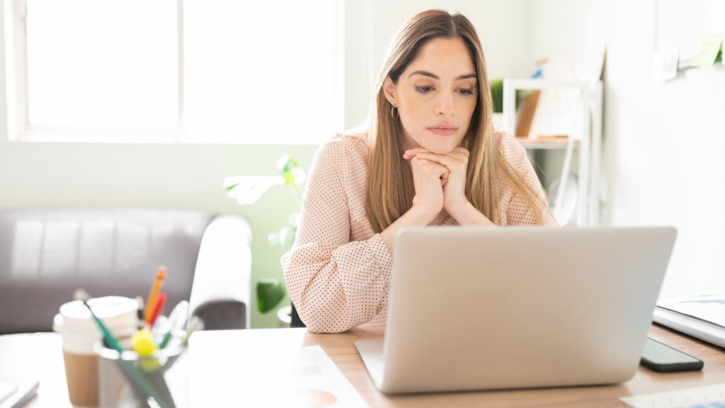 Prospective patient reading dental content before booking an appointment